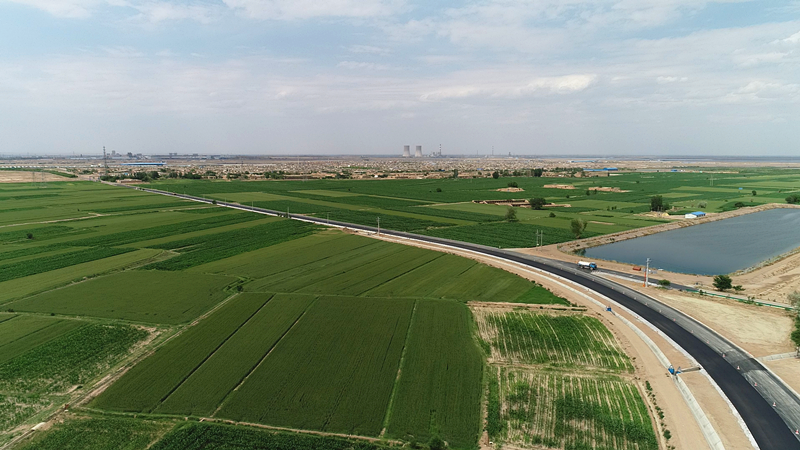 金昌市區(qū)通往火星一號(hào)基地的公路預(yù)計(jì)6月底全線通車(chē)