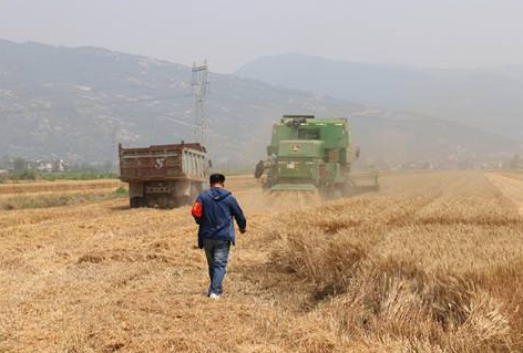 蘭州農(nóng)機安全監(jiān)理確?！叭摹卑踩a(chǎn)