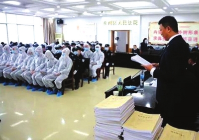 天水秦州區(qū)開審18人涉惡案 被控涉嫌敲詐勒索、尋釁滋事、開設(shè)賭場等