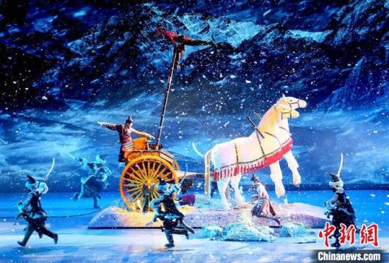 圖為《天下雄關(guān)》演出劇照?！「哒?攝