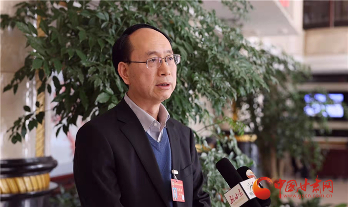 【聚焦2022甘肅兩會·代表委員說】省政協(xié)委員楊立勛：甘肅乳業(yè)發(fā)展要有“領頭牛” 實現(xiàn)整體提質增效