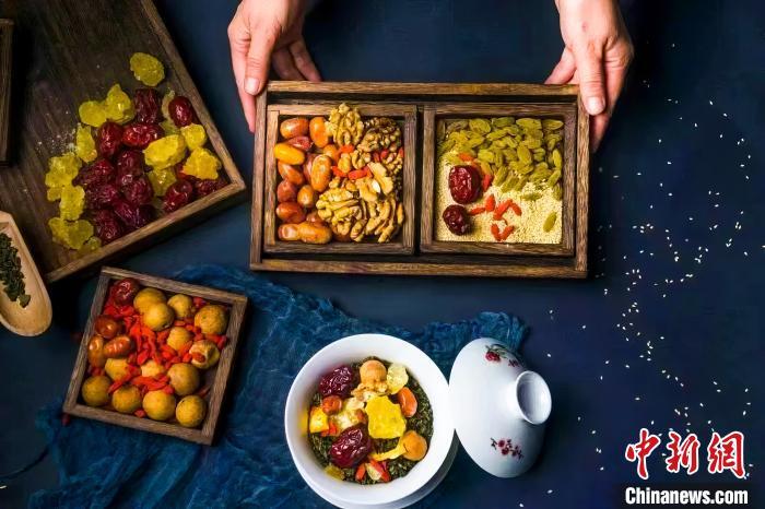 2023年5月，拍攝的臨夏蓋碗茶所需原料。(資料圖)臨夏市融媒體中心供圖