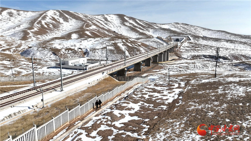 2026年春運結束 蘭鐵公安民警四十晝夜堅守護航旅途平安